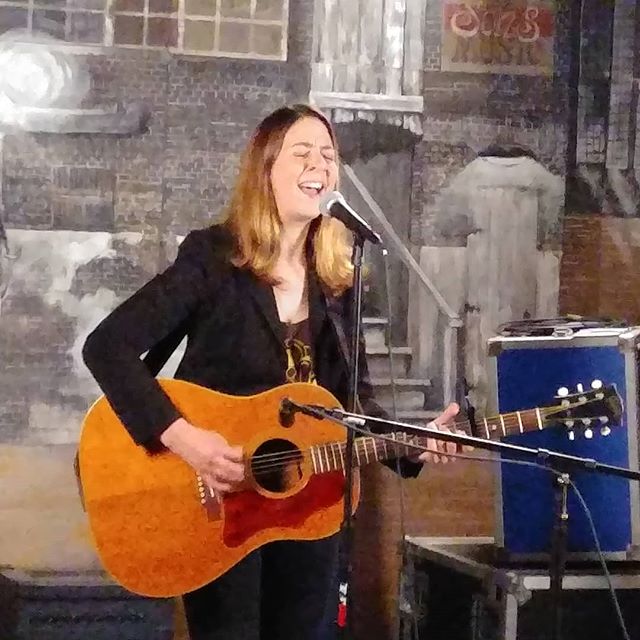 @lisabastoni hits the cable TV studio ahead of her October 20 split bill with Grace Morrison at the Rose Garden in Mansfield, MA. Tix http://bit.ly/RG18GraceLisa
