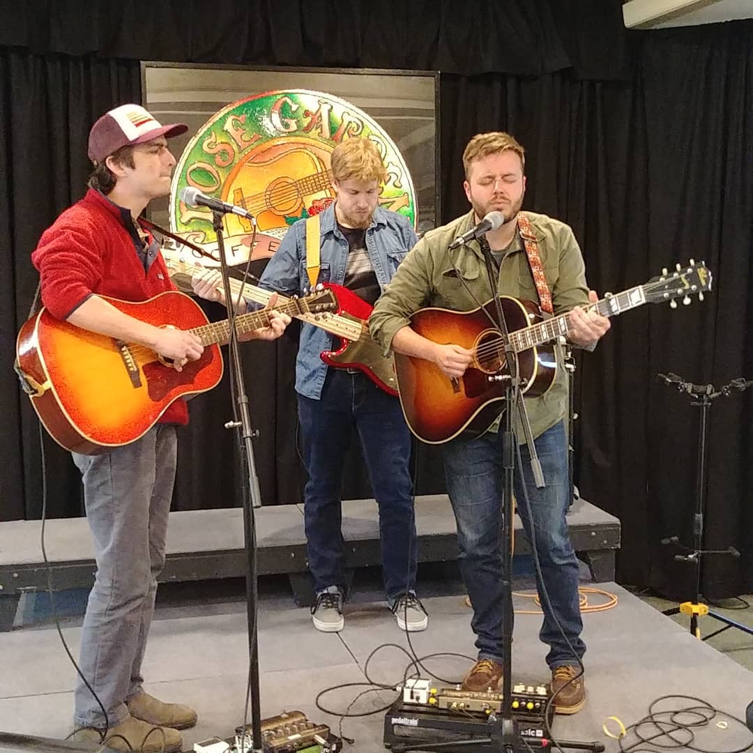 The meadows brothers warm up!